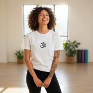 Bild von Heiliges Om-Symbol Yoga & Meditations T-Shirt